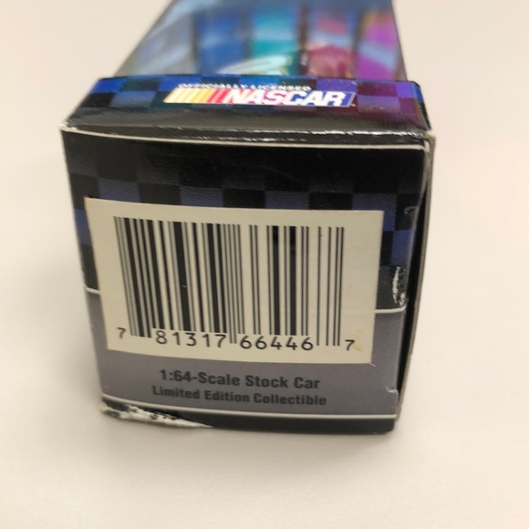 NASCAR 2007 American Heros 1:64 nascar die cast - Picture 3 of 4